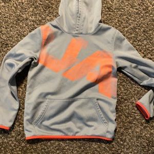 Under Armor Sweatshirt